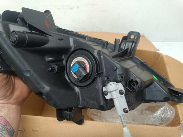 FEU ANTIBROUILLARD GAUCHE HYUNDAI i20 06/2012-2015 - Vue 2